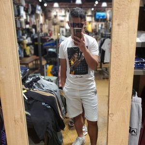 Meet your Posher, Thế nam